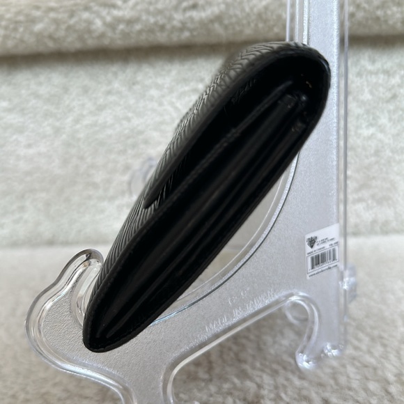 Vintage LV Black EPI Wallet - Picture 4 of 17